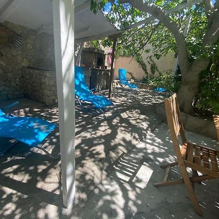 A L'Ombre Du Figuier ! Maisonnette Jardin / Parking / Proche Mer Frontignan Exteriör bild